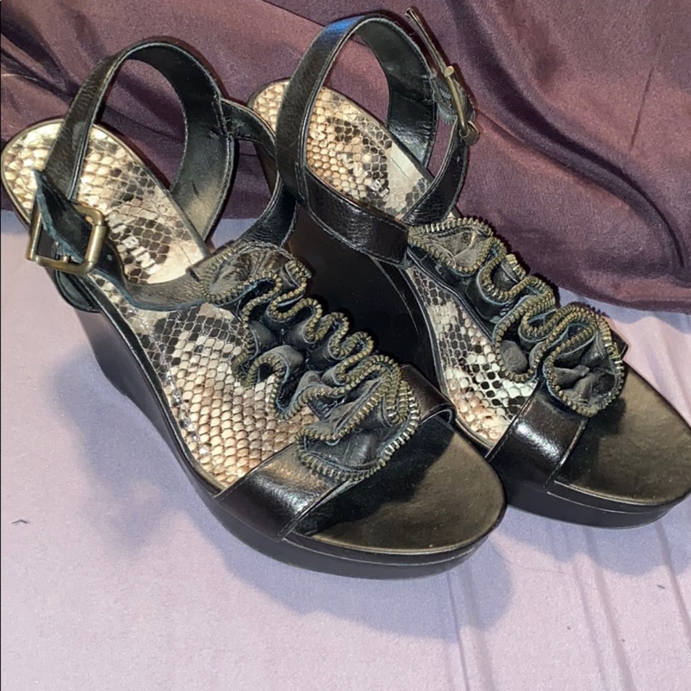 gianni bini heels!!